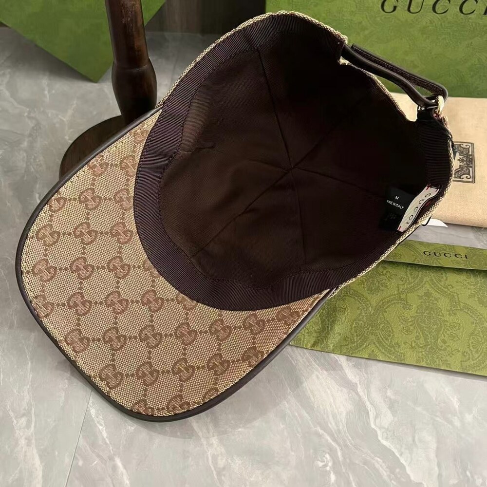 Gucci GG Canvas Baseball Cap with Side Web Detail - Picture 4 of 4